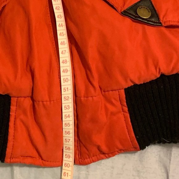 Winter Coat (Size S) - Picture 6 of 8